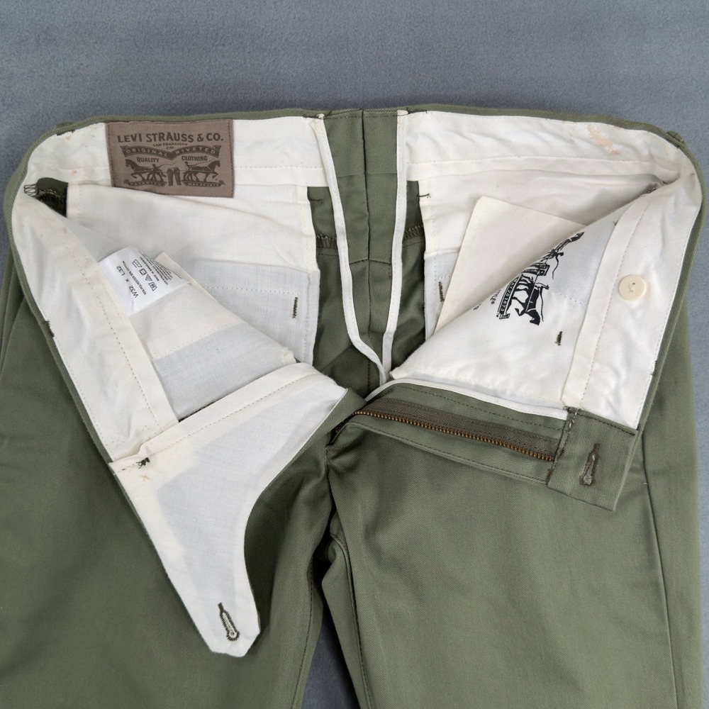 Levis Mens Olive Green Chino Pants Straight Leg Twill Trousers W32 L29 - Picture 6 of 13